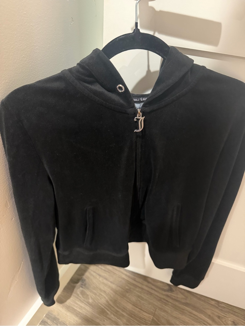 Juicy Couture Black Velour Jacket - Picture 5 of 7
